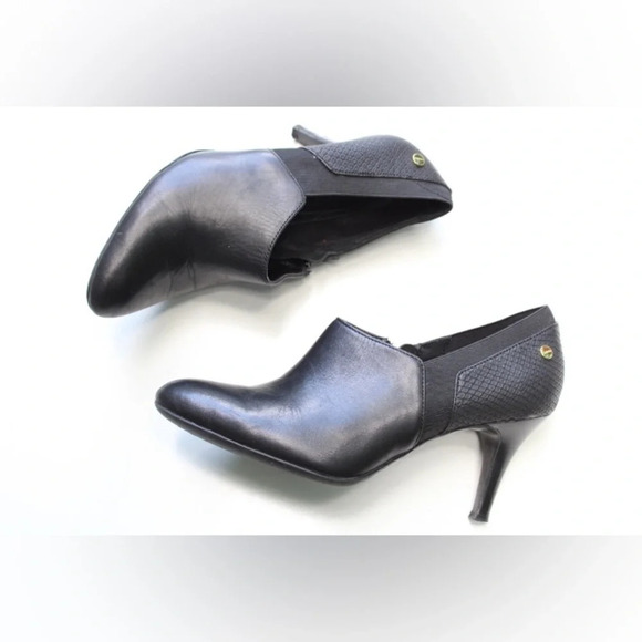 Calvin Klein booties - Picture 6 of 12